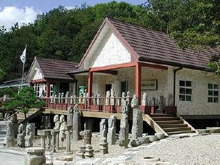 世中古石博物馆