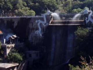 白龙潭皇家森林公园