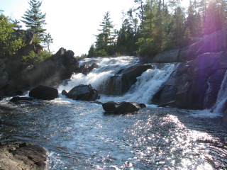 伊夫琳女士瀑布地区公园