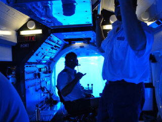 夏威夷潜水艇海底观光