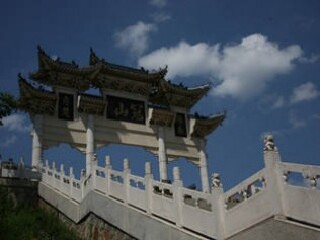 丹凤凤冠山景区