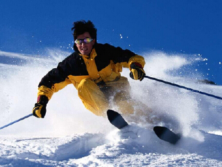 大连欢乐雪世界滑雪场