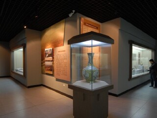 尼埃普斯博物馆