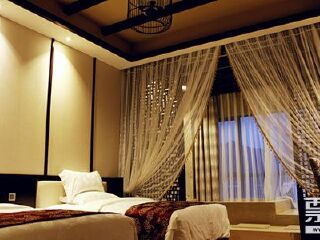 鸡公山依云森林温泉