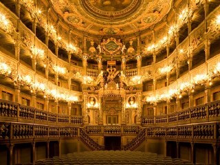 彩色侯爵歌剧院