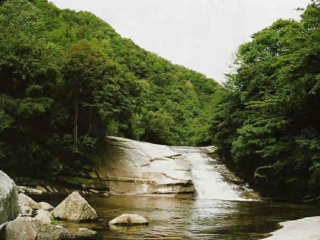 龙凤山恒星游乐园