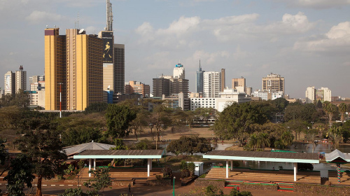  肯尼亚10日游>五星航空,马赛马拉,狩猎俱乐部费尔蒙