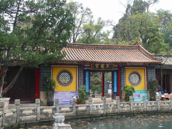 黑龙潭公园游玩攻略