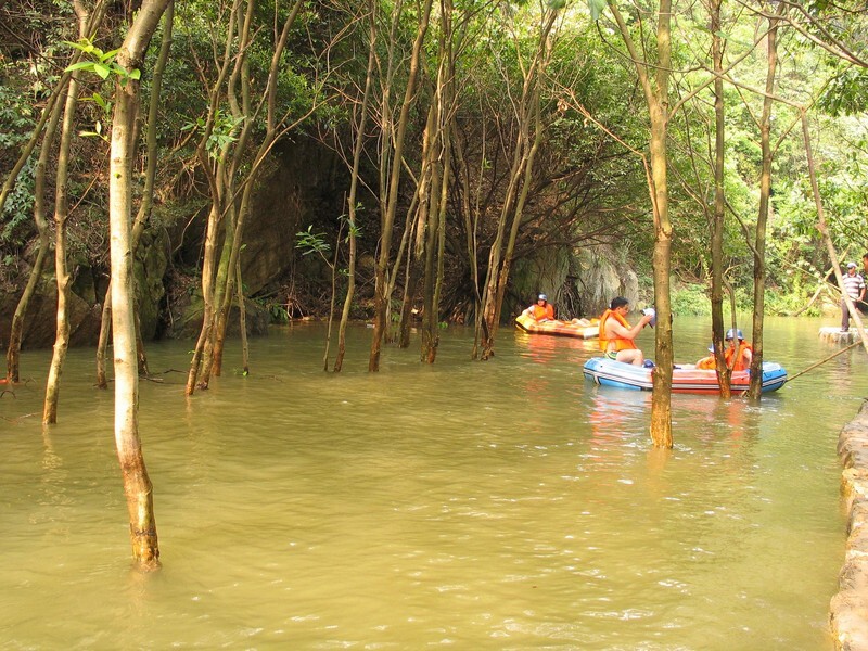 云浮金水台漂流旅游图片