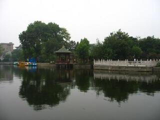 人民公园