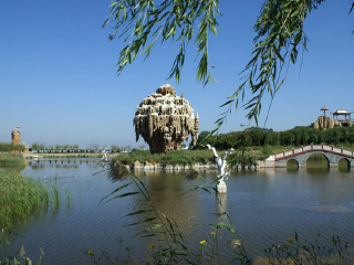 天鹅湖环保水上公园