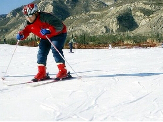 九龙山滑雪场