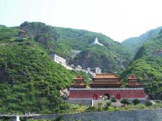 龙峰山