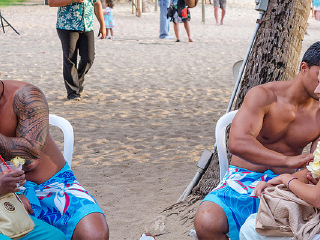 夏威夷鲁奥文化村传统宴会