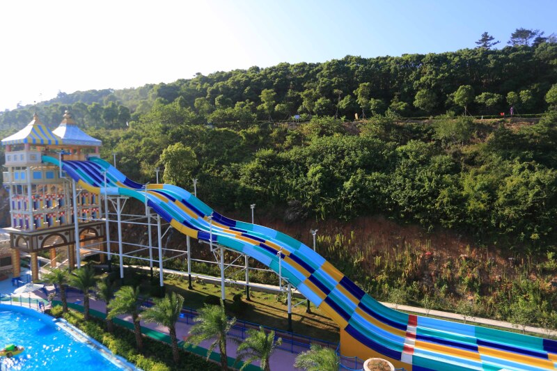 九龙山乐满地水上乐园