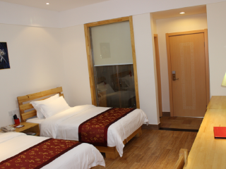 鄂伦春布苏里景区