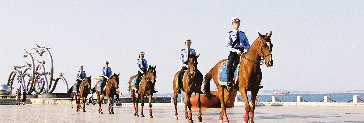 女騎警基地旅遊攻略