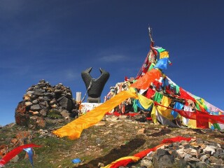 华夏之魂河源牛头碑