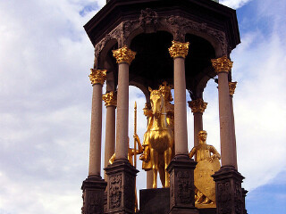 马格德堡千禧塔