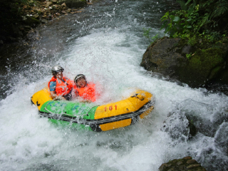 百色大王岭漂流