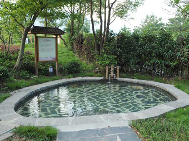 庐山上汤露天温泉