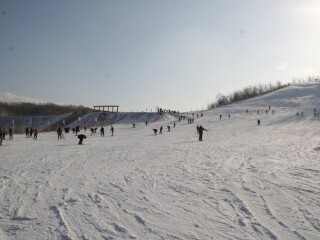 亚布力好汉岭滑雪场