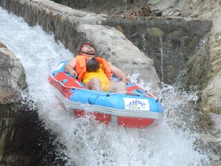将军关探险漂流