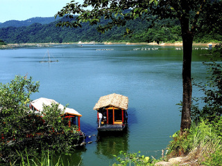 别山湖-大别山主峰