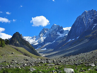 商羯罗查尔雅山