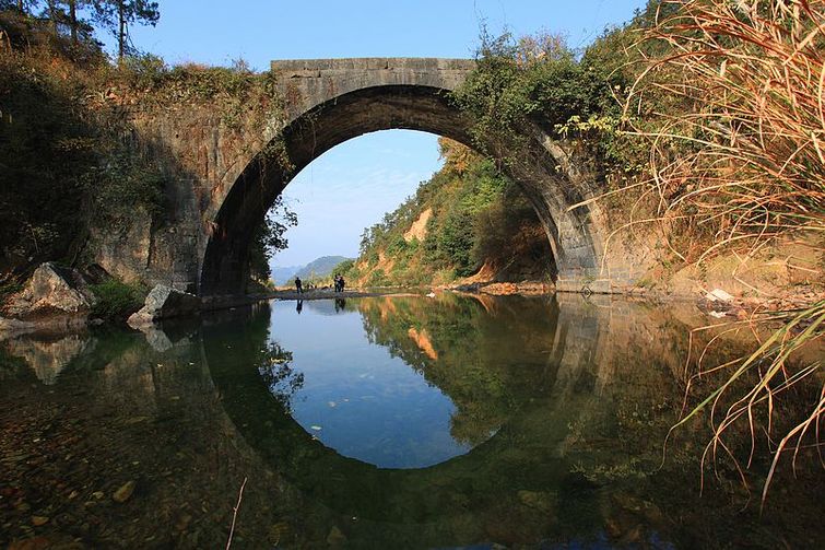 漠川海底龙宫图片