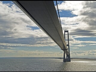 大贝尔特海峡大桥