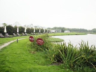 中穗菲尼克斯庄园