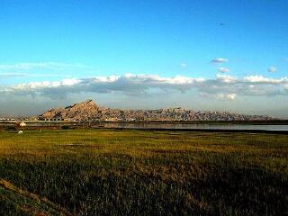 甘德尔山奇峡谷