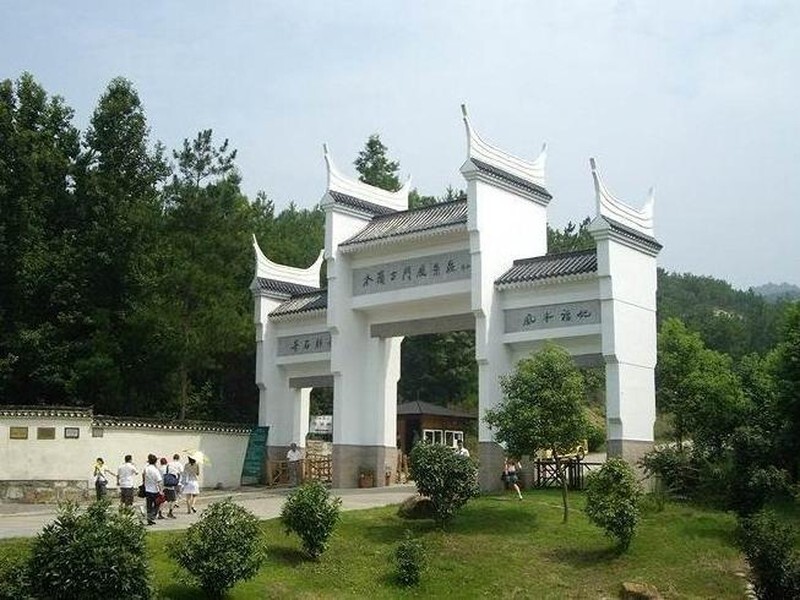 武汉木兰古门旅游图片