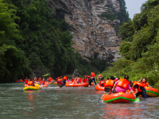 武隆仙女峡漂流
