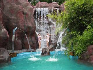 阿酋湾水上乐园