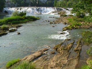 关岭布依族苗族自治县
