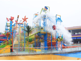 悦兮半岛水上乐园