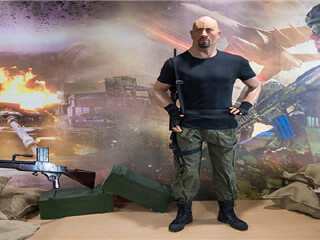 西溪湿地黑根蜡像馆