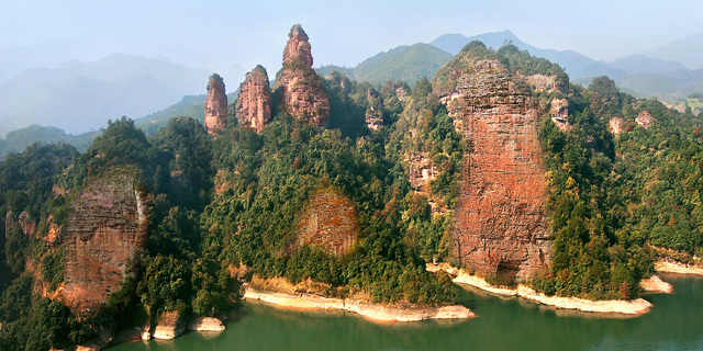 泰宁三剑峰,三明泰宁,泰宁尚书巷_大山谷图库