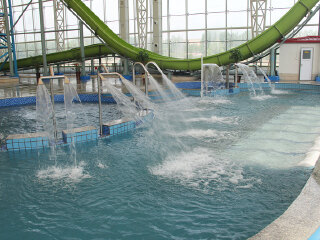 尧龙湾温泉水上乐园