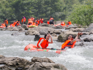 武隆仙女峡漂流