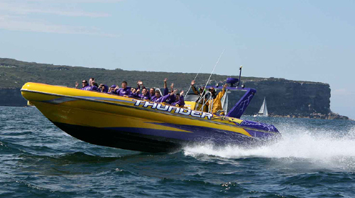  西冲杨梅坑单车-海边烧烤-快艇冲浪-cs野战1日游>快艇,野战,天天发团