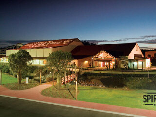 黄金海岸室内牛仔show《澳野奇观》