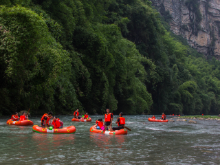 武隆仙女峡漂流