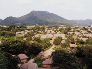 乐安邑城民俗村