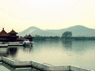 云龙湖景区商业圈