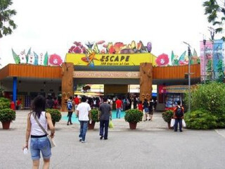逃生主题乐园