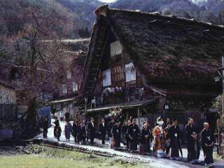 白川乡和五屹山历史村座