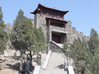 东平六工山水浒大寨